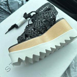 New with tags never worn Stella McCartney wedges.